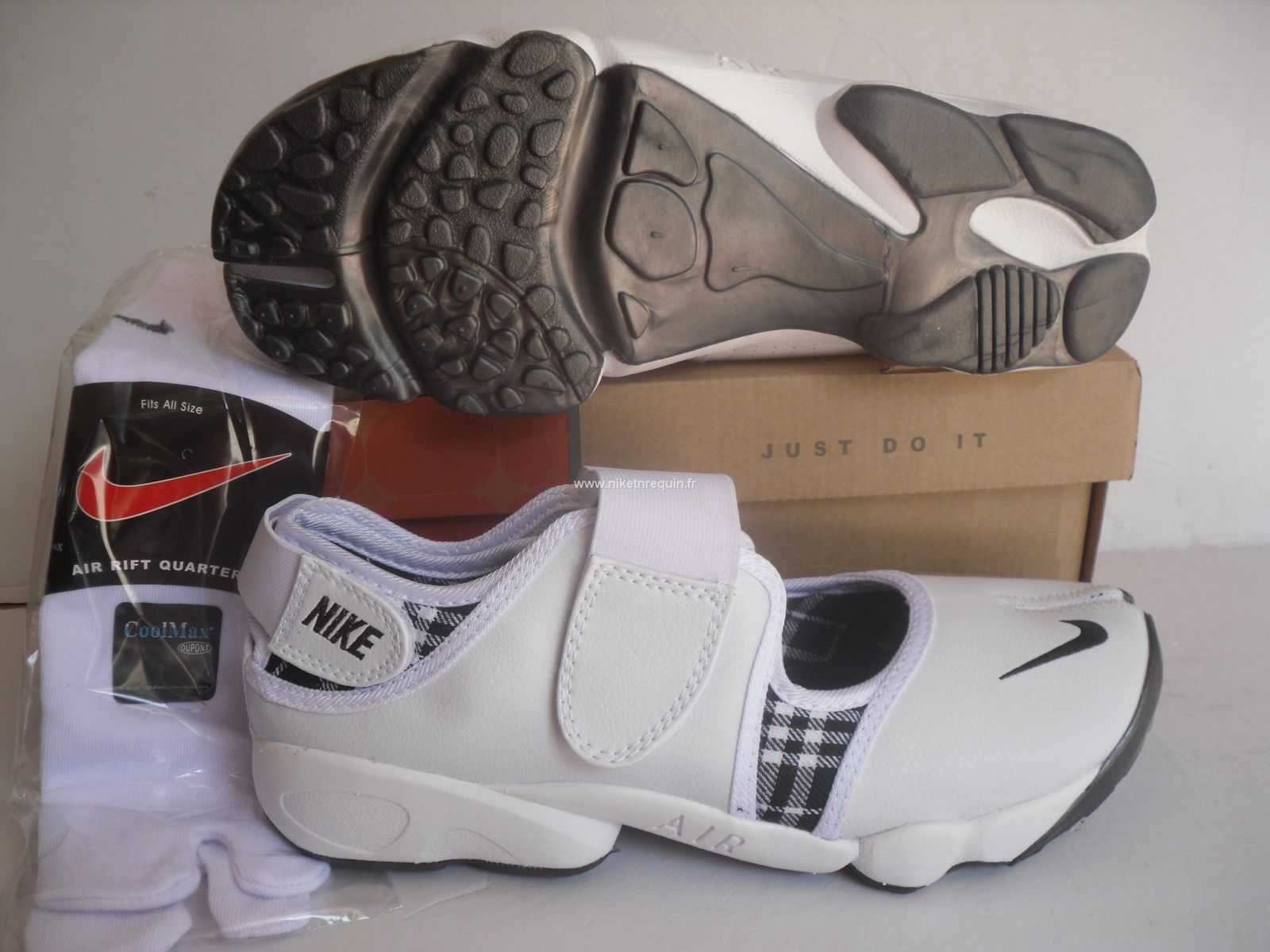Mignon Chaussures Nike Shox Rift Blanche